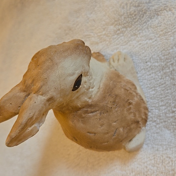 Vingtage Porcelain Rabbit - Picture 4 of 4